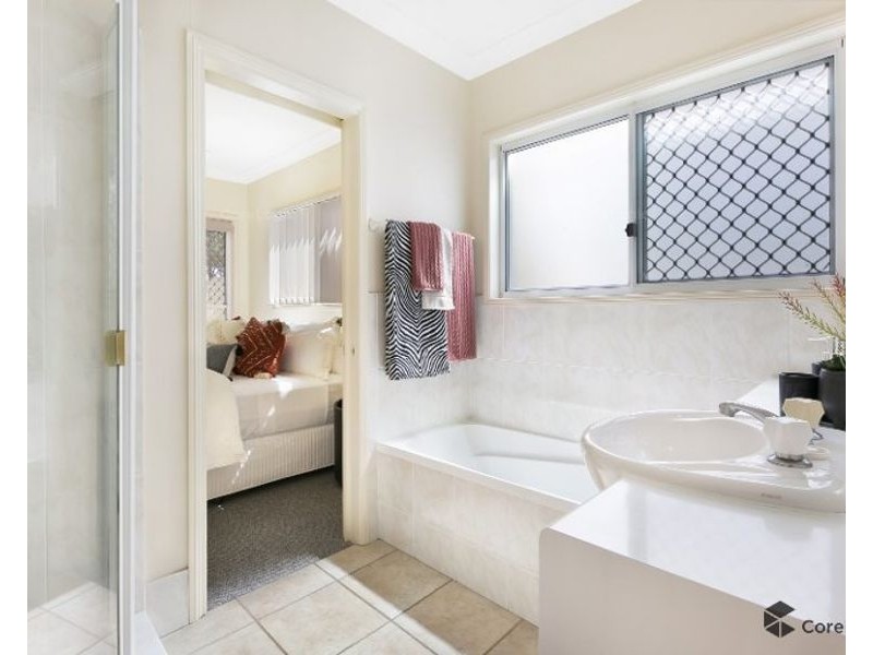 13 Highgate Lane, Robina QLD 4226