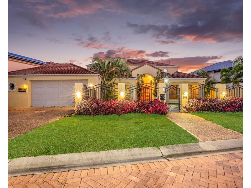 43 The Peninsula, Paradise Point QLD 4216
