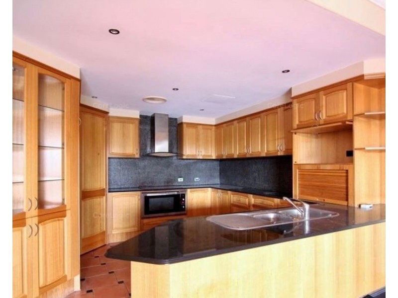 43 The Peninsula, Paradise Point QLD 4216