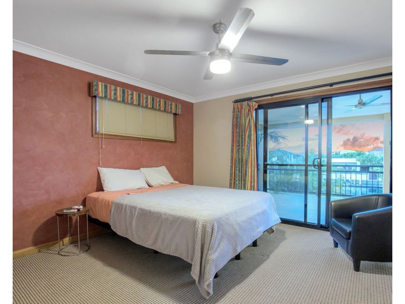 43 The Peninsula, Paradise Point QLD 4216