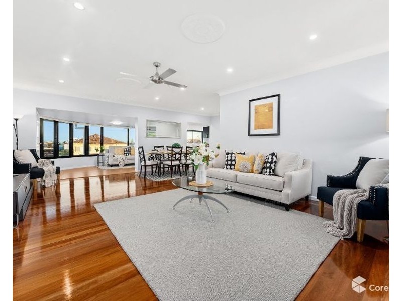 58 Hollywell Road, Biggera Waters QLD 4216