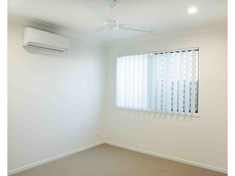 52 Central Park Road, Eagleby QLD 4207