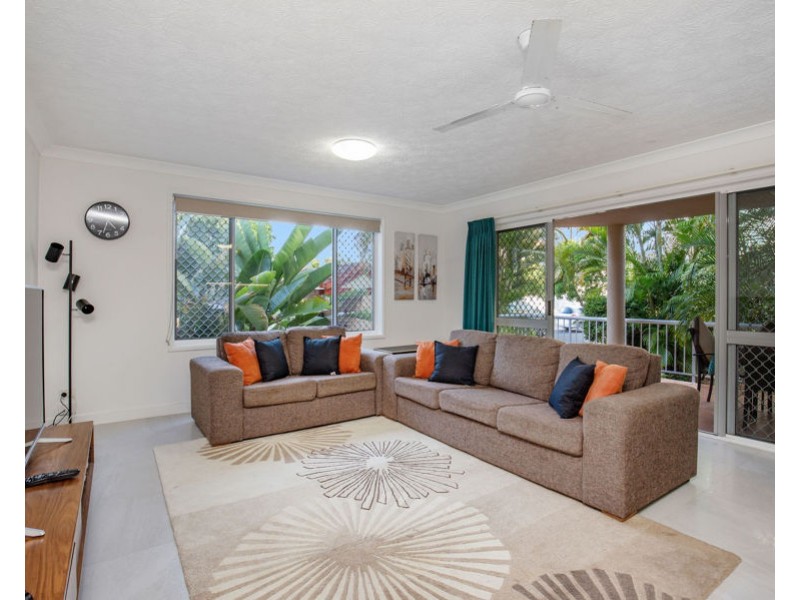 16 Jubilee Avenue Broadbeach, Broadbeach QLD 4218