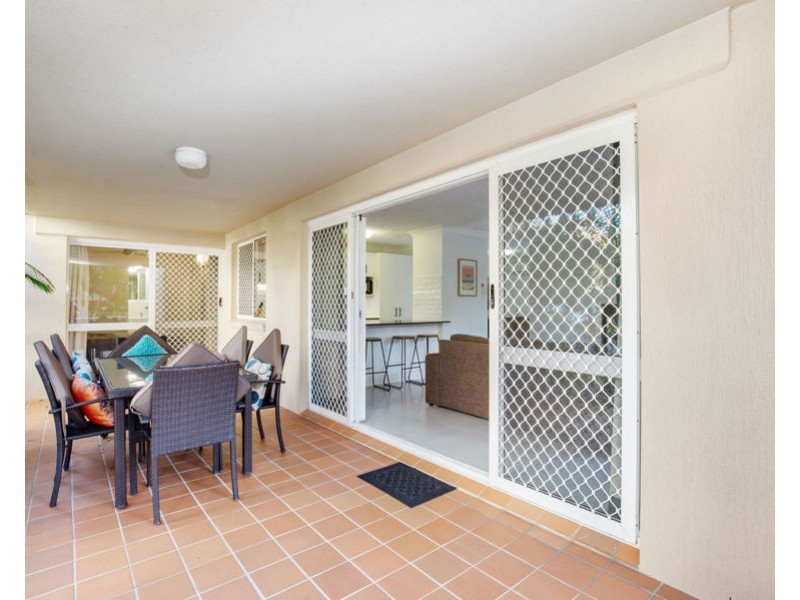 16 Jubilee Avenue Broadbeach, Broadbeach QLD 4218