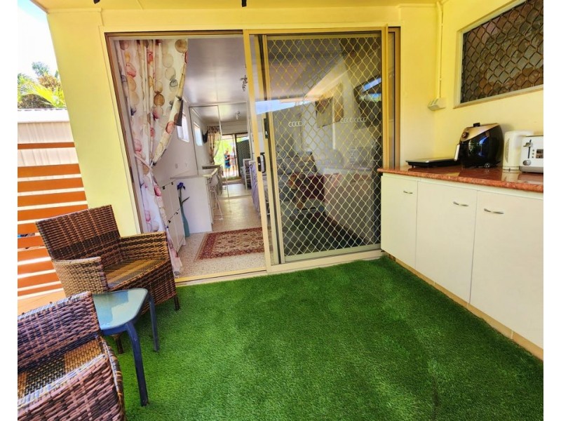 2/5 Tern Drive, Burleigh Waters QLD 4220