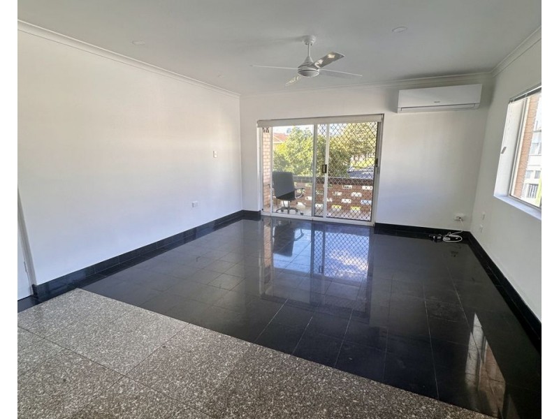 3/18 Sunrise Boulevard, Broadbeach Waters QLD 4218