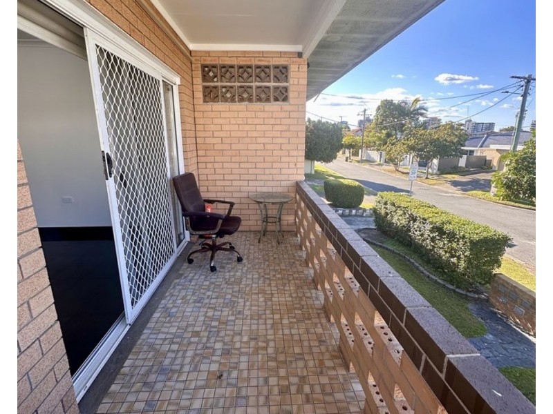 3/18 Sunrise Boulevard, Broadbeach Waters QLD 4218