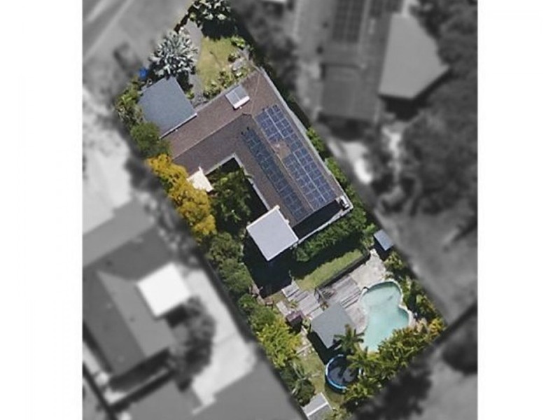 7 Harneil Place, Carrara QLD 4211