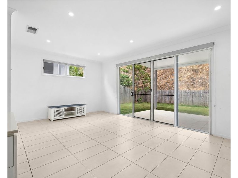 65/24 Bonogin Road, Mudgeeraba QLD 4213