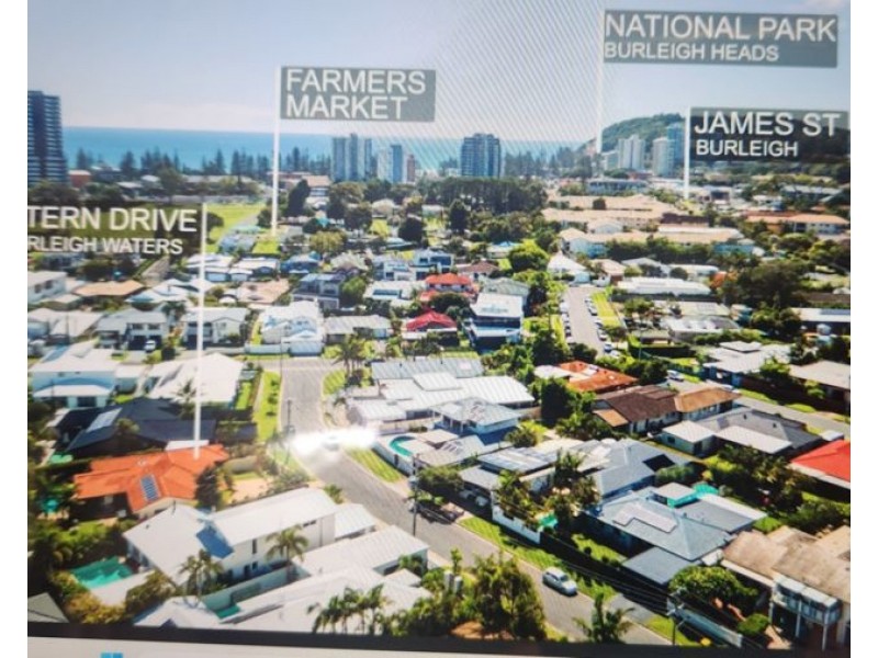 5 Tern Drive, Burleigh Waters QLD 4220