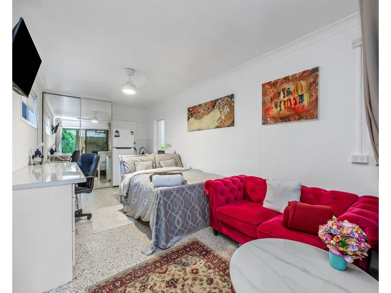 5 Tern Drive, Burleigh Waters QLD 4220