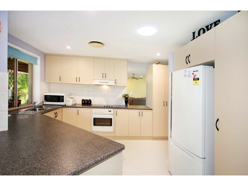1 Discovery Drive, Little Mountain QLD 4551