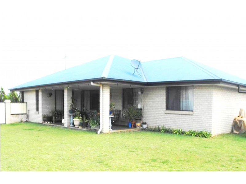 12 Palm Court, Kingaroy QLD 4610
