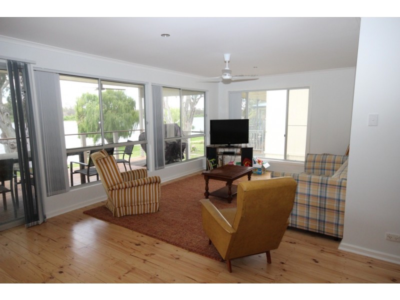 80 River Lane, Mannum SA 5238