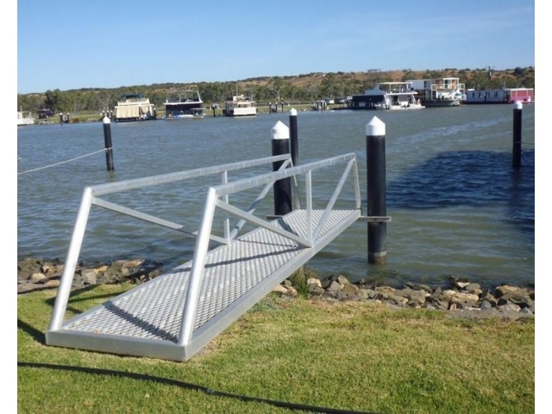 Berth 38 (Lot 43) Pelican Drive, Mannum Waters Marina, Mannum SA 5238