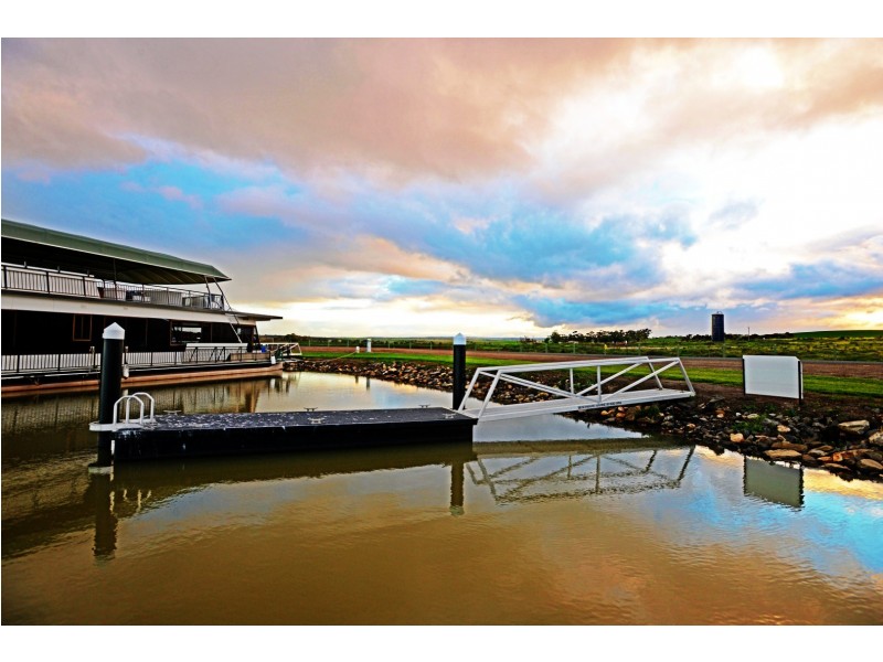 Berth 47 Lot 202 Pelican Drive, MANNUM WATERS, Mannum SA 5238