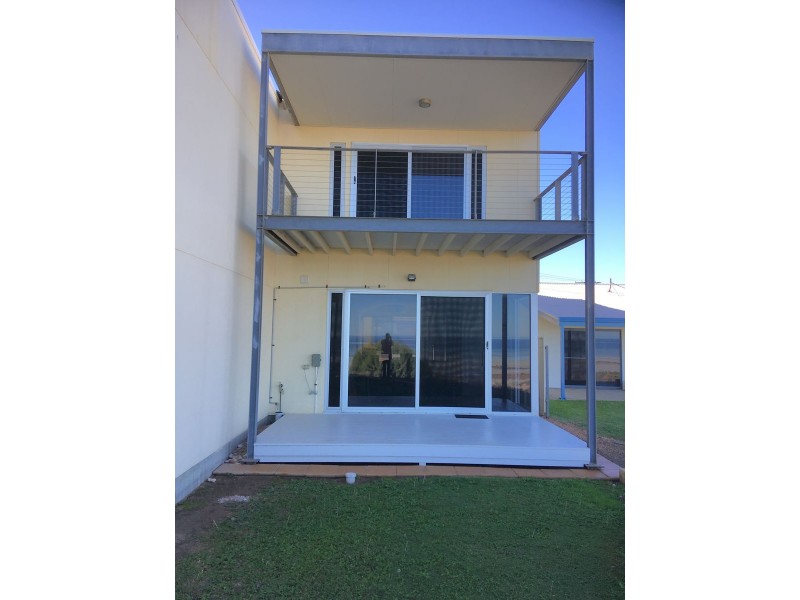 31 Esplanade, North Beach SA 5556