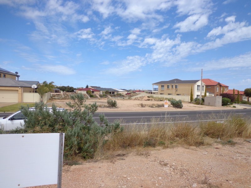 25 Pommern Way, Wallaroo SA 5556