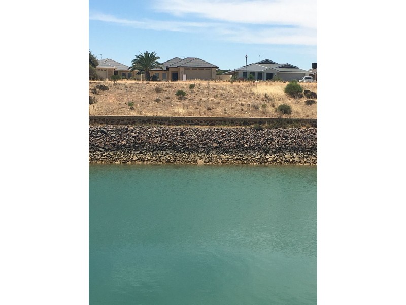 73 (Lot 325) Stately Way, Wallaroo SA 5556