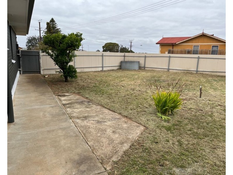 5 Walker Avenue, Mannum SA 5238