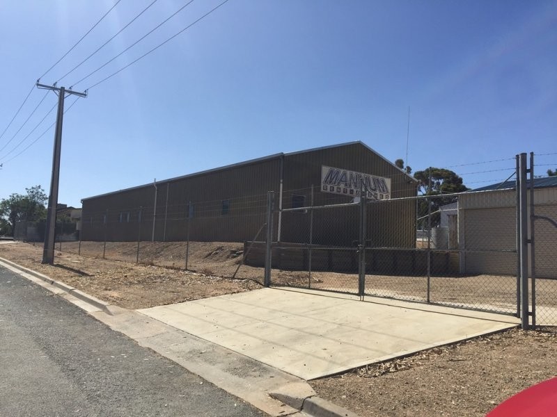 - Mannum Rent A Sheds, Mannum SA 5238