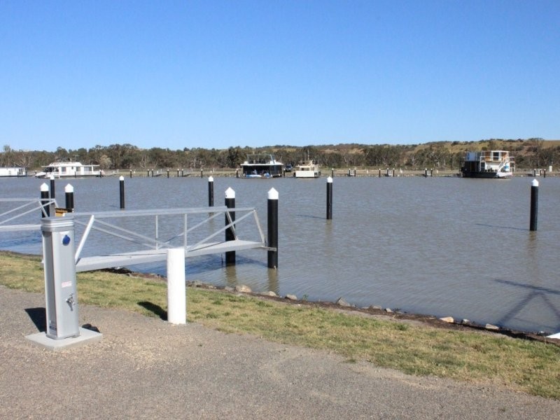 Berth 38   Pelican Drive, Mannum Waters Marina, Mannum SA 5238