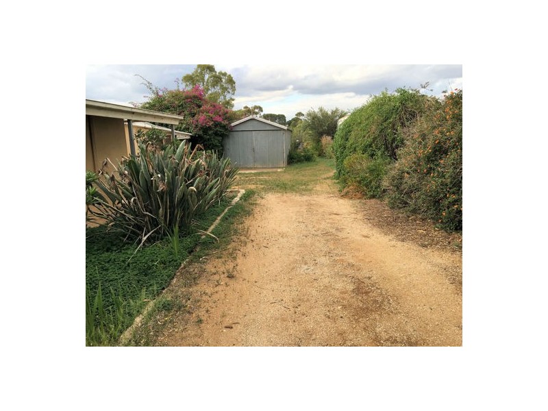 5 Queen Mary Street, Mannum SA 5238