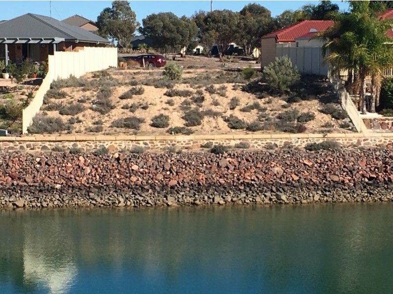 Lot 817 Gilmore Crescent, Wallaroo SA 5556