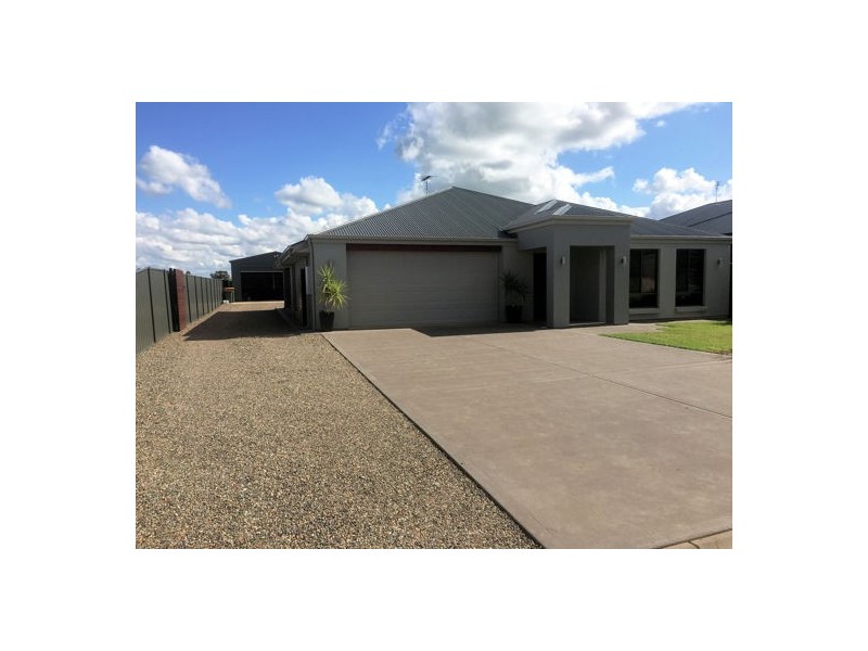 13 Paddlesteamer Way, Mannum SA 5238