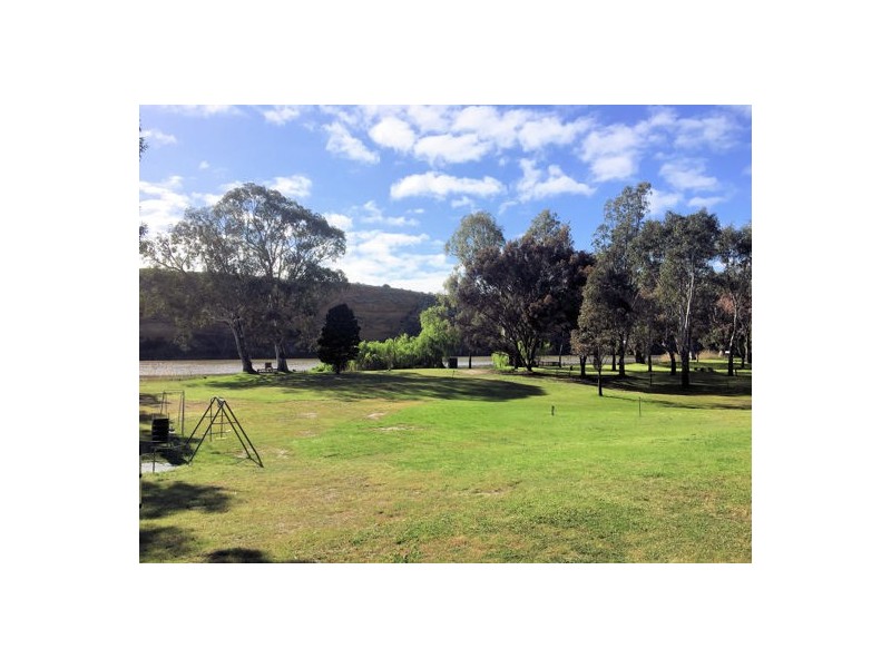 15 Rob Loxton Road, Walker Flat SA 5238