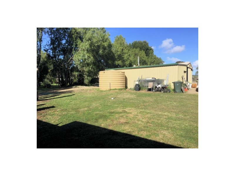 15 Rob Loxton Road, Walker Flat SA 5238