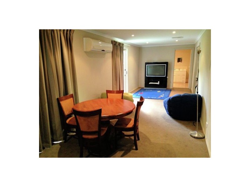 2 Murray Street (off Rob Loxton Road), Walker Flat SA 5238