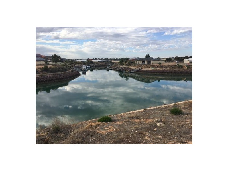 6 STATELY WAY, Wallaroo SA 5556