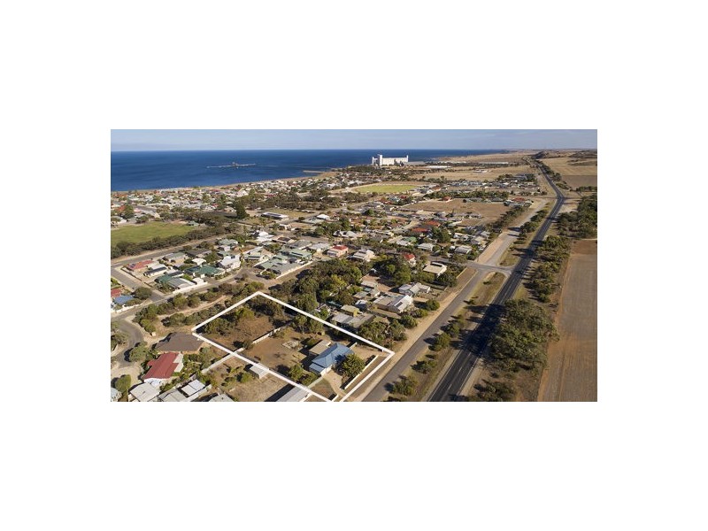 9 Coast Road, Ardrossan SA 5571