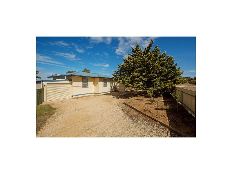 9 Coast Road, Ardrossan SA 5571