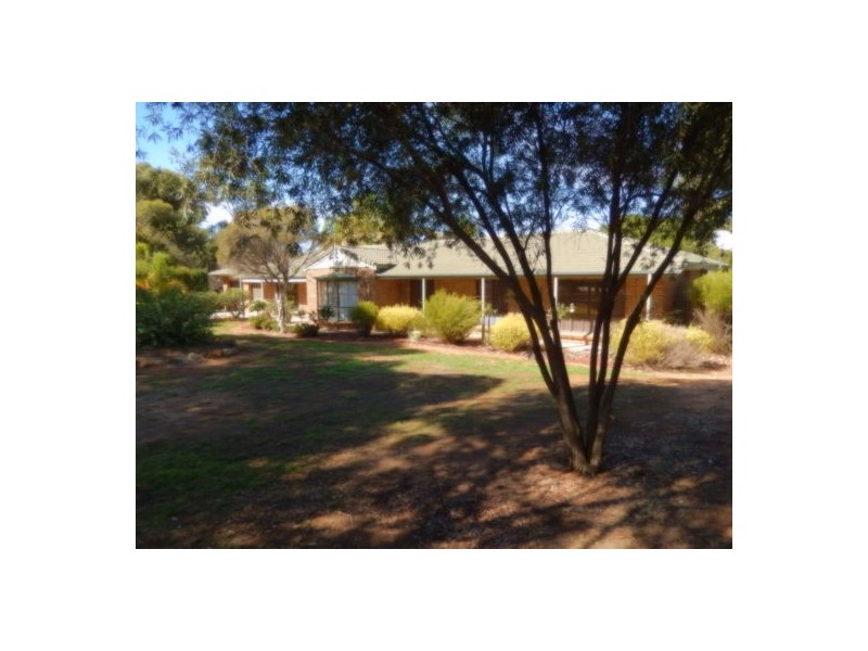 21 Roper Avenue, Renmark SA 5341