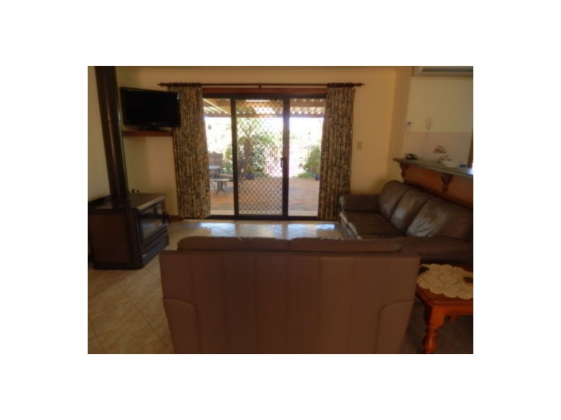 21 Roper Avenue, Renmark SA 5341