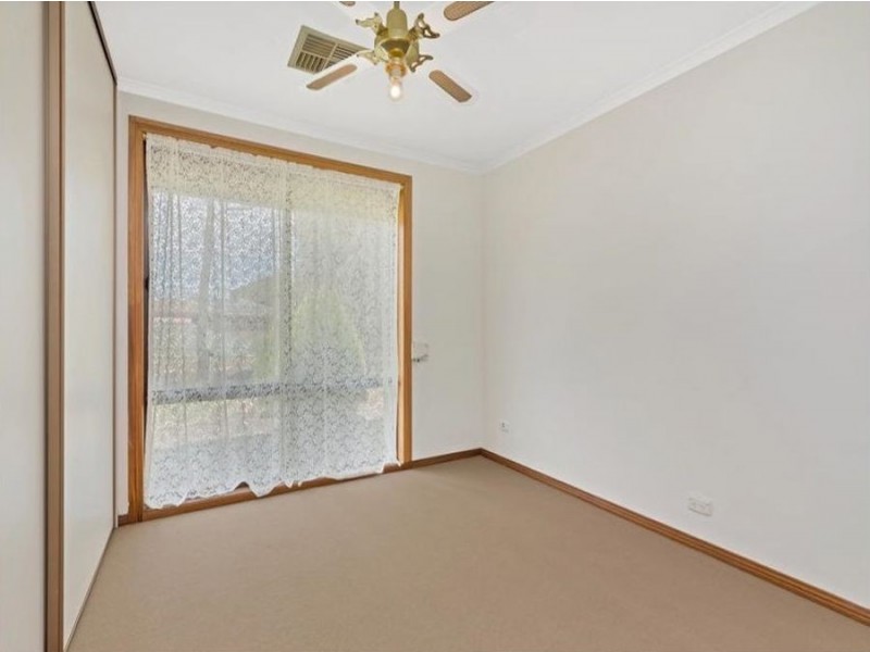 30 Wakeling Crescent, Parafield Gardens SA 5107