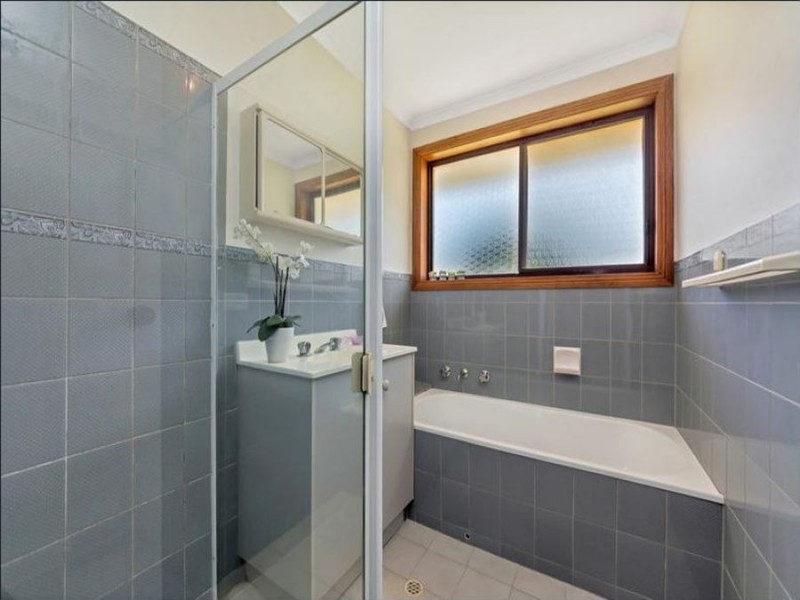 30 Wakeling Crescent, Parafield Gardens SA 5107