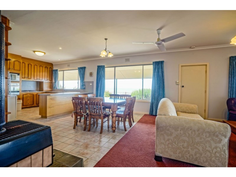 12 Beeston Street, Port Vincent SA 5581