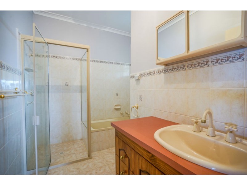 12 Beeston Street, Port Vincent SA 5581