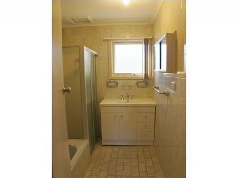 15 Makin Road, Ingle Farm SA 5098