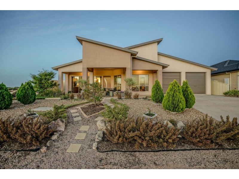 41 Pommern Way, Wallaroo SA 5556