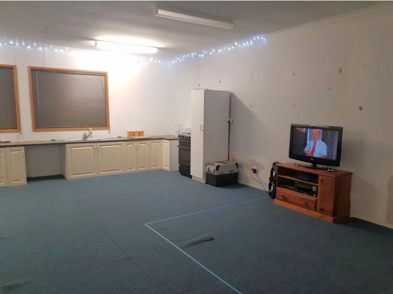 12 East Terrace, Mount Mary SA 5374