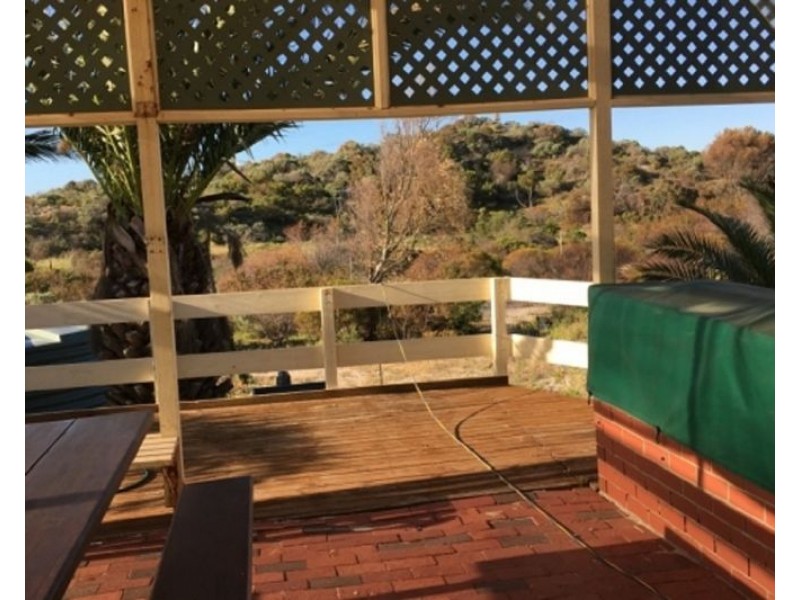 Unit 2 / 381 Coast Road, Moonta Bay SA 5558