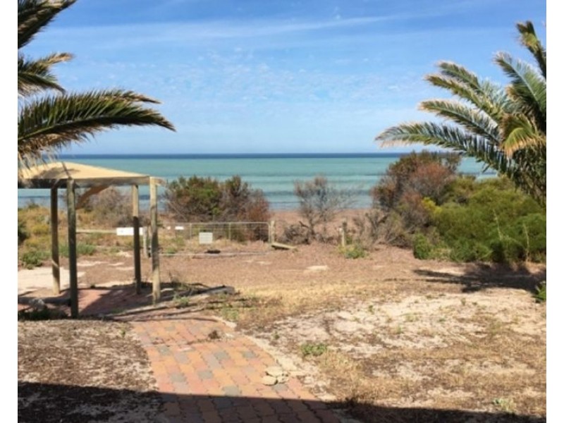 Unit 2 / 381 Coast Road, Moonta Bay SA 5558