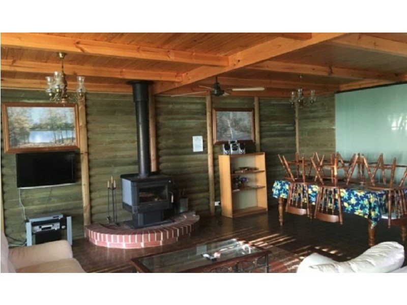 Unit 1 / 381 Coast Road, Moonta Bay SA 5558