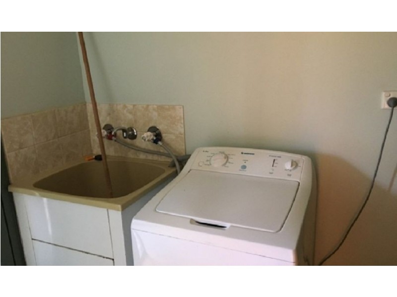 Unit 1 / 381 Coast Road, Moonta Bay SA 5558