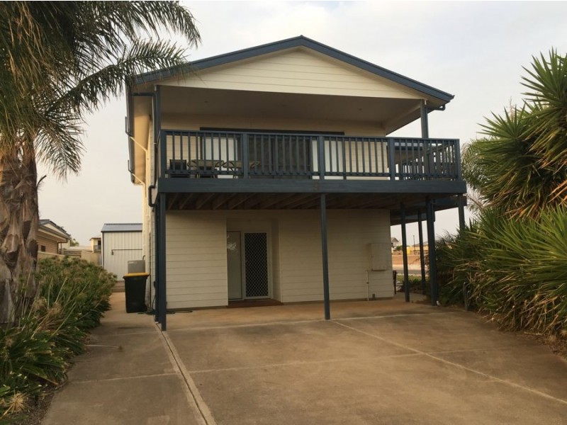 9 Timaru Way, North Beach SA 5556