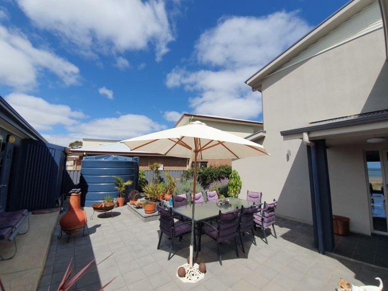 57 Kerley Street, Port Broughton SA 5522